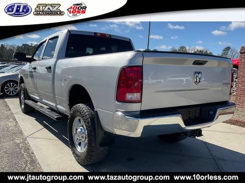 Used 2018 RAM 2500 Tradesman w/ Chrome Appearance Group AWD/4WD image 5