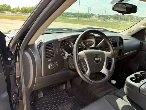Used 2011 Chevrolet Silverado 1500 LT w/ Texas Edition RWD image 15