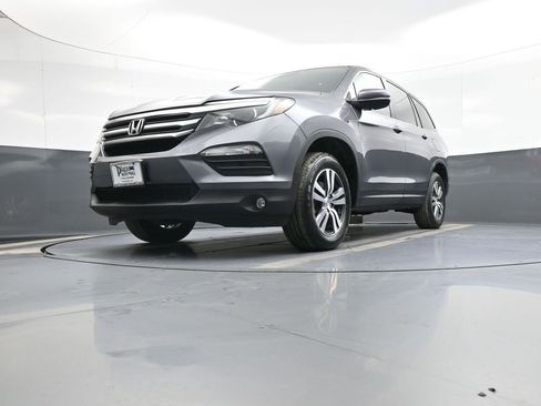 Certified 2018 Honda Pilot EX image 26