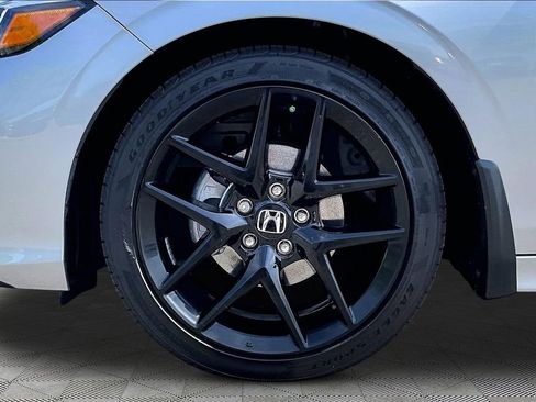 Used 2025 Honda Civic Sport image 21