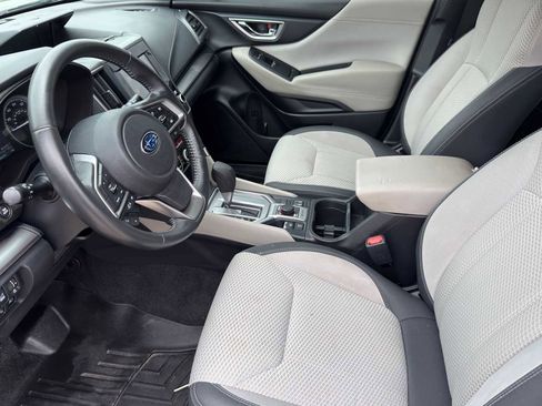 Used 2020 Subaru Forester Premium AWD/4WD image 8