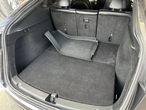 Used 2024 Tesla Model Y 2WD image 26