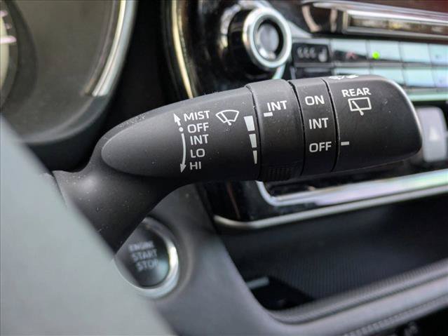 Used 2021 Toyota Highlander Limited FWD image 8