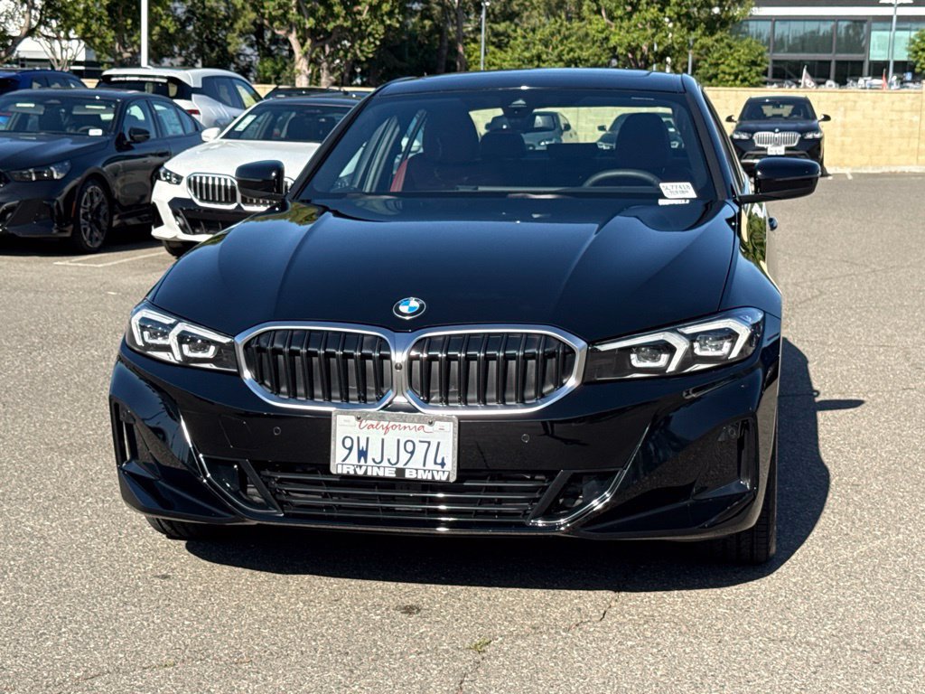 Used 2026 BMW 330i Sedan w/ Convenience Package RWD image 3
