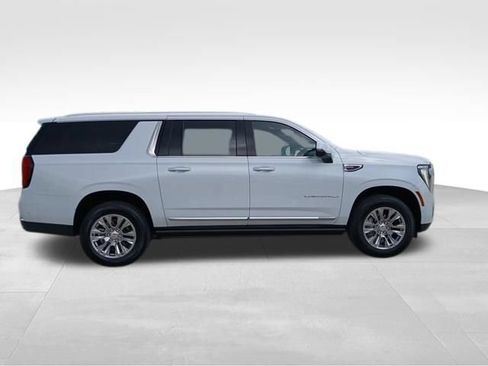 Certified 2026 GMC Yukon XL Denali w/ Sun & Power Step Package AWD/4WD image 6