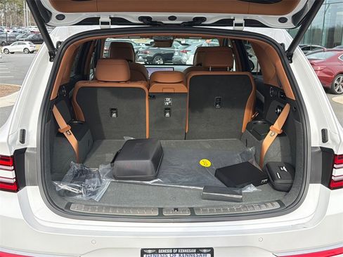 New 2026 Genesis GV80 2.5T Advanced image 18