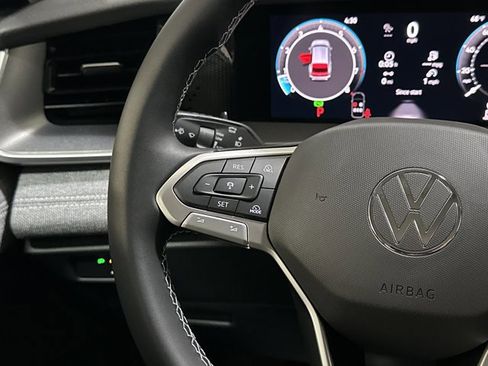 New 2026 Volkswagen Tiguan S FWD image 29