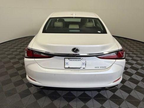 Used 2020 Lexus ES 350 w/ Premium Package FWD image 5