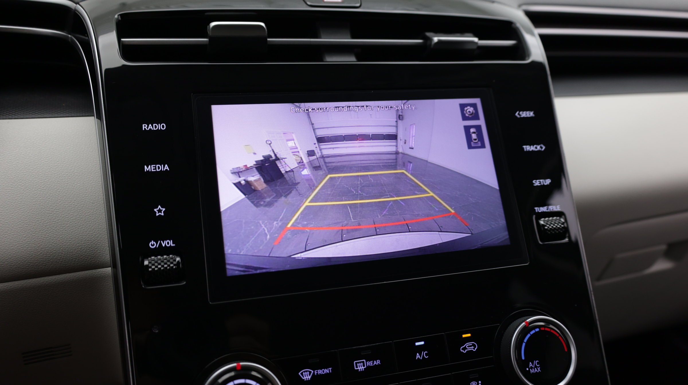 Used 2022 Hyundai Tucson SE FWD image 22