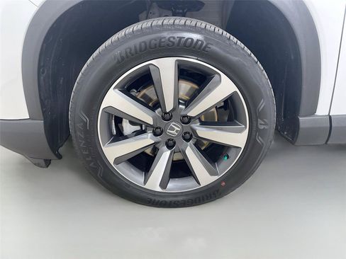 Used 2024 Honda Pilot Touring image 31