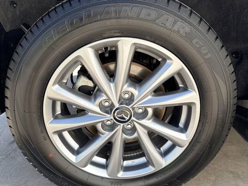 Used 2025 MAZDA CX-5 AWD 2.5 S w/ Preferred Package image 27