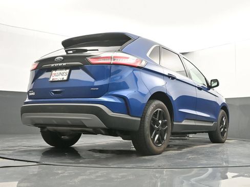 Used 2024 Ford Edge SEL AWD/4WD image 45