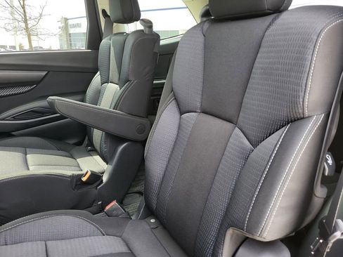 Certified 2025 Subaru Ascent Premium image 13