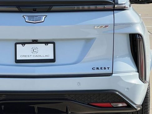 New 2026 Cadillac Lyriq V image 5