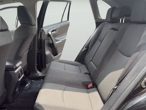 Used 2024 Toyota RAV4 XLE FWD image 18
