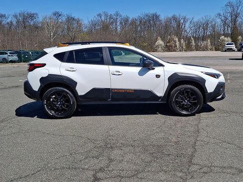 Used 2024 Subaru Crosstrek 2.5i Wilderness w/ Crosstrek Mirror Package image 10