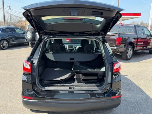 Used 2019 Chevrolet Equinox LS FWD image 13