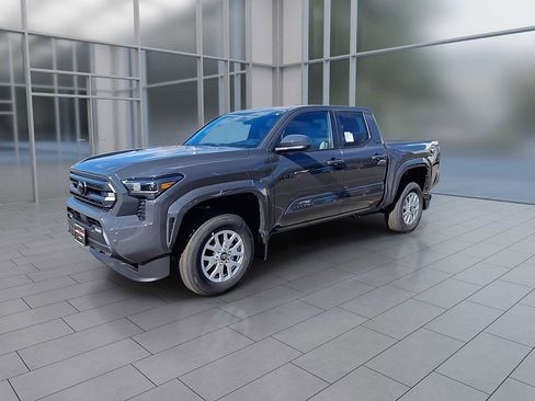 New 2026 Toyota Tacoma SR5 image 3
