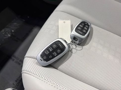 Used 2024 Hyundai Ioniq 5 Limited AWD/4WD image 72