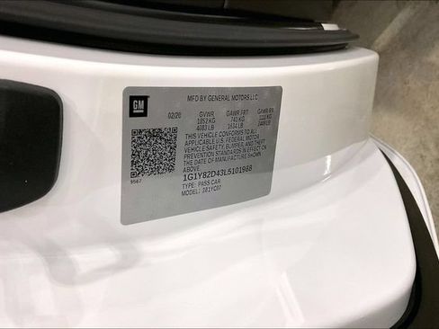 Used 2020 Chevrolet Corvette Stingray Premium Cpe w/ 3LT Preferred Equipment Group RWD image 33