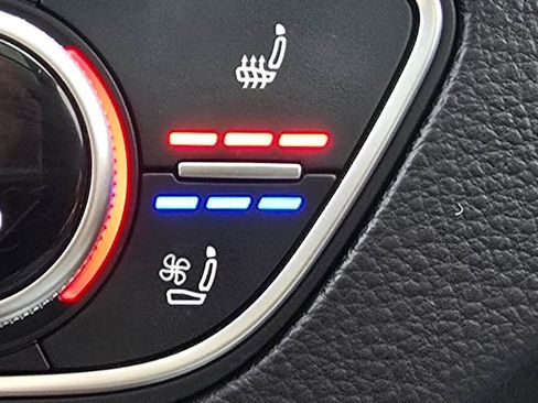 Used 2018 Audi Q5 2.0T Premium Plus image 38