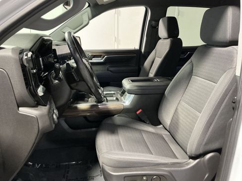 Used 2022 Chevrolet Silverado 1500 RST AWD/4WD image 14