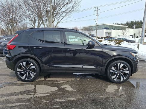 Certified 2023 Volvo XC40 B5 Plus w/ Protection Package Premier image 7