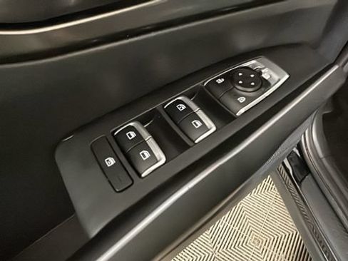 Used 2023 Kia Sorento LX AWD/4WD image 10