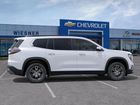 Used 2026 GMC Acadia Elevation FWD image 5