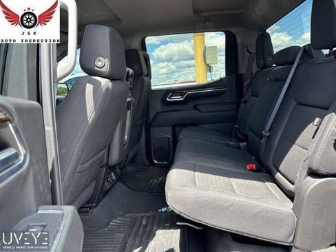 Used 2024 GMC Sierra 1500 Elevation AWD/4WD image 7