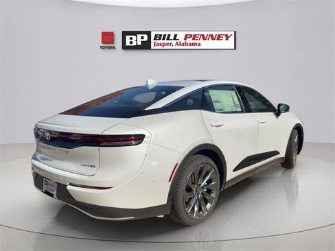 New 2026 Toyota Crown Limited image 5