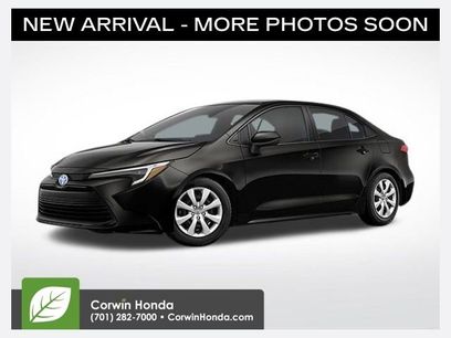 Used 2025 Toyota Corolla LE w/ LE Premium Package