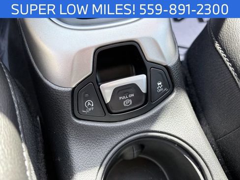 Used 2020 Jeep Compass Latitude FWD image 23