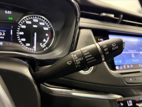 Used 2023 Cadillac XT5 Premium Luxury image 23