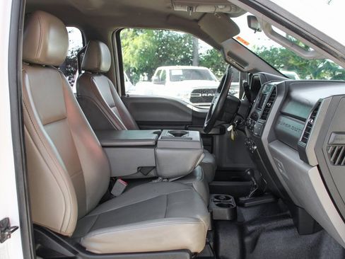 Used 2019 Ford F350 XL w/ Power Equipment Group image 36