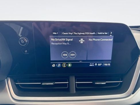 Used 2025 Chevrolet Trax LS image 16