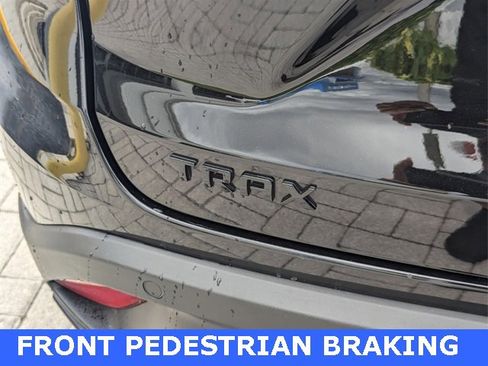 Used 2024 Chevrolet Trax RS w/ Driver Confidence Package image 11