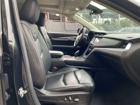 Used 2018 Cadillac XT5 Premium Luxury AWD/4WD image 20