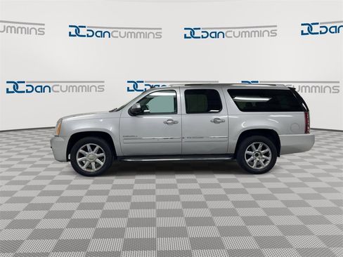Used 2013 GMC Yukon XL Denali image 5