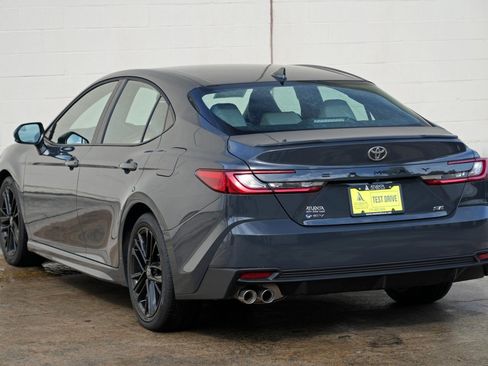 Used 2026 Toyota Camry SE FWD image 45