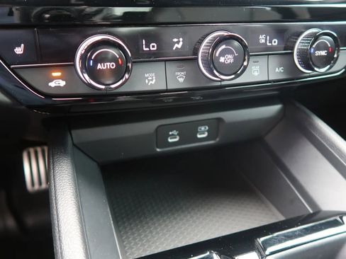 Used 2024 Honda Accord Sport image 31