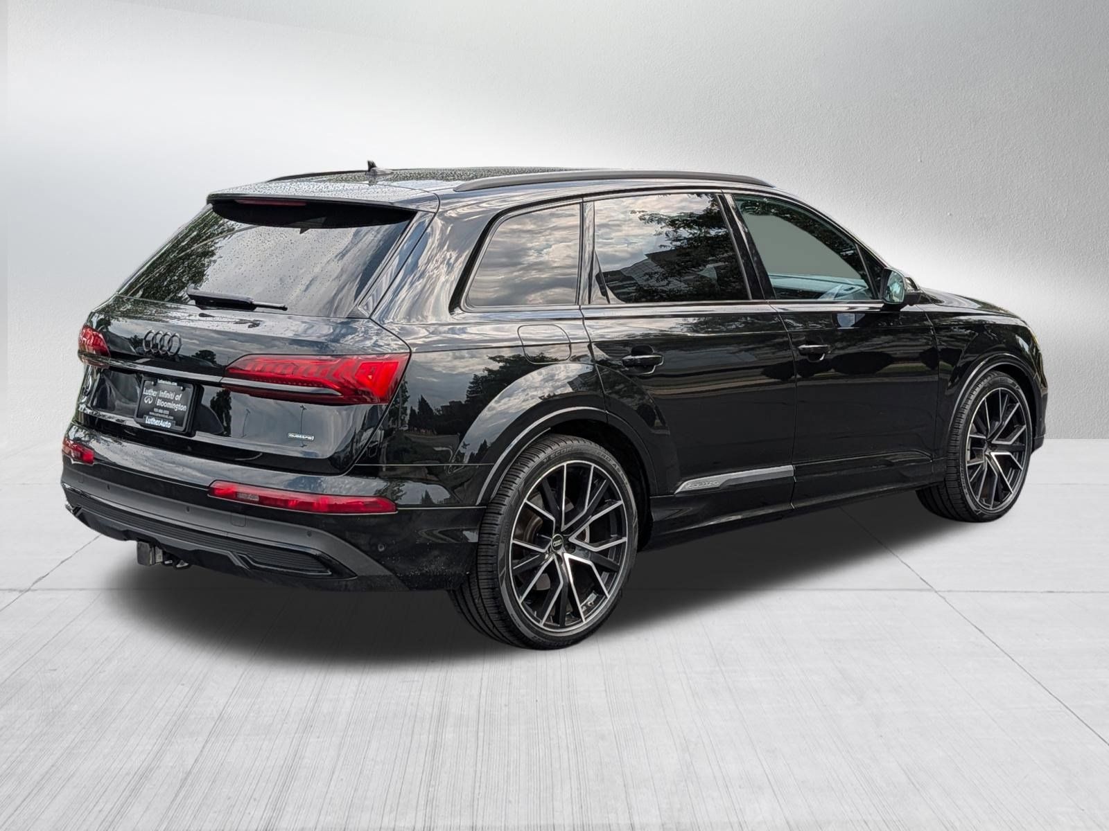 Used 2023 Audi Q7 3.0T Prestige w/ Prestige Package AWD/4WD image 7