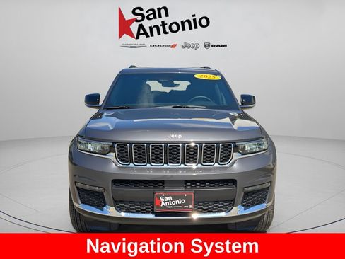 Certified 2025 Jeep Grand Cherokee L Limited RWD image 3