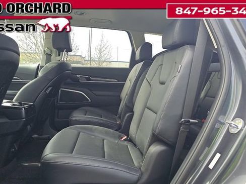 Used 2024 Kia Telluride S w/ S Sunroof Package FWD image 12