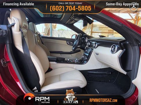 Used 2019 Mercedes-Benz SLC 300 image 10