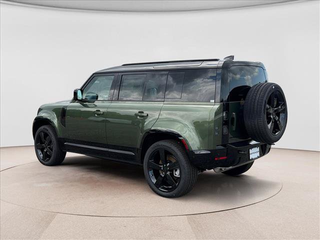 New 2026 Land Rover Defender 110 X-Dynamic SE AWD/4WD image 3
