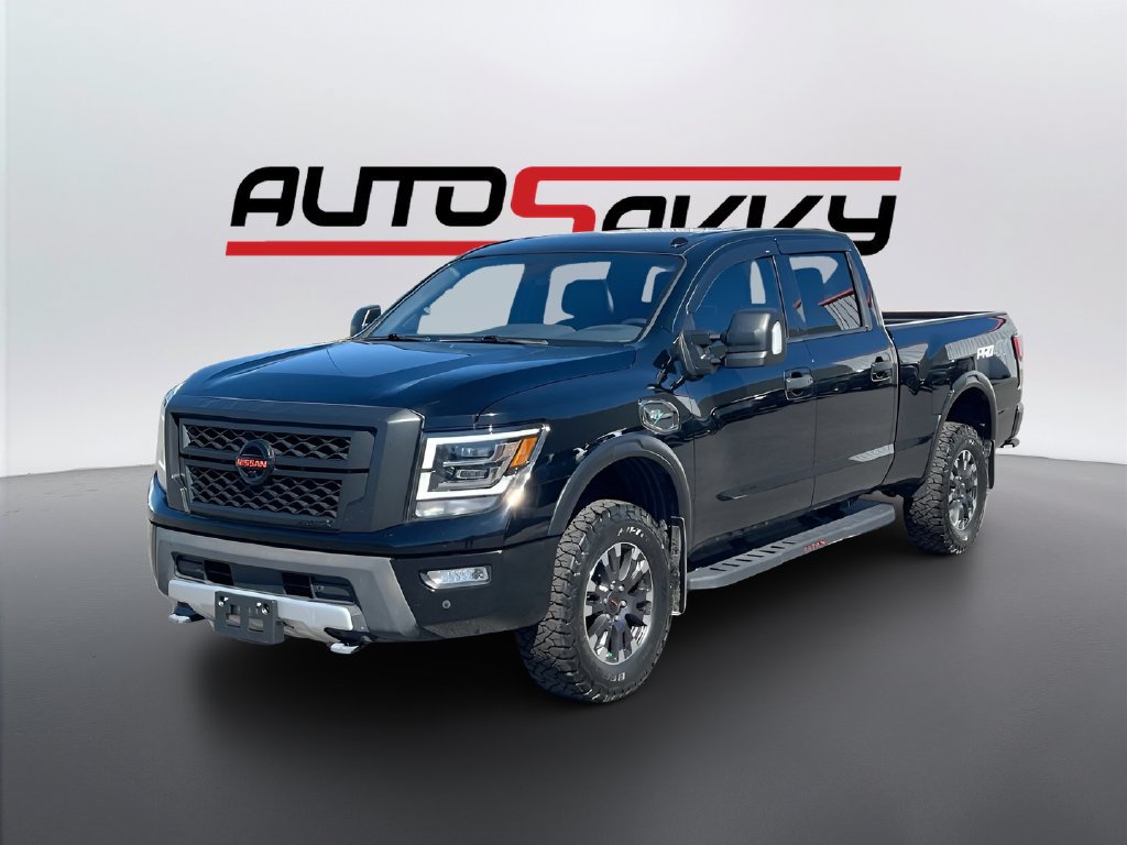 Used 2020 Nissan Titan PRO-4X w/ Pro-4x Convenience Package AWD/4WD image 3