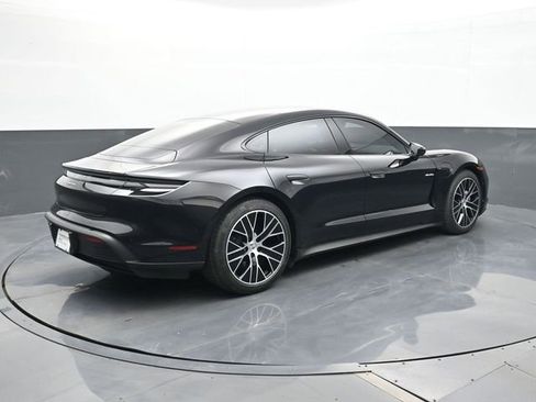 Certified 2025 Porsche Taycan AWD/4WD image 23