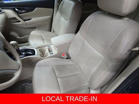 Used 2015 Nissan Rogue SL w/ SL Premium Package image 16