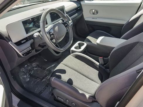 Used 2024 Hyundai Ioniq 5 SEL image 16